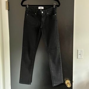 Paige Skyline Skinny Jean (size 25)